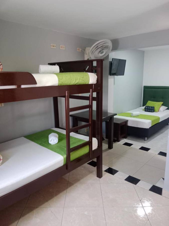 Hotel El Deportista Medellín Zewnętrze zdjęcie