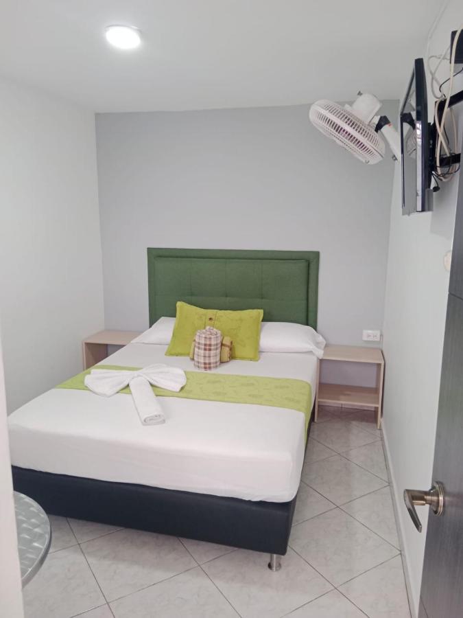 Hotel El Deportista Medellín Zewnętrze zdjęcie