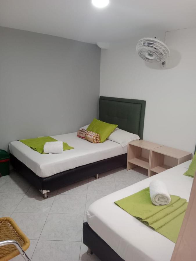 Hotel El Deportista Medellín Zewnętrze zdjęcie