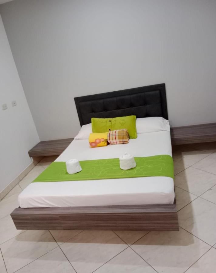 Hotel El Deportista Medellín Zewnętrze zdjęcie
