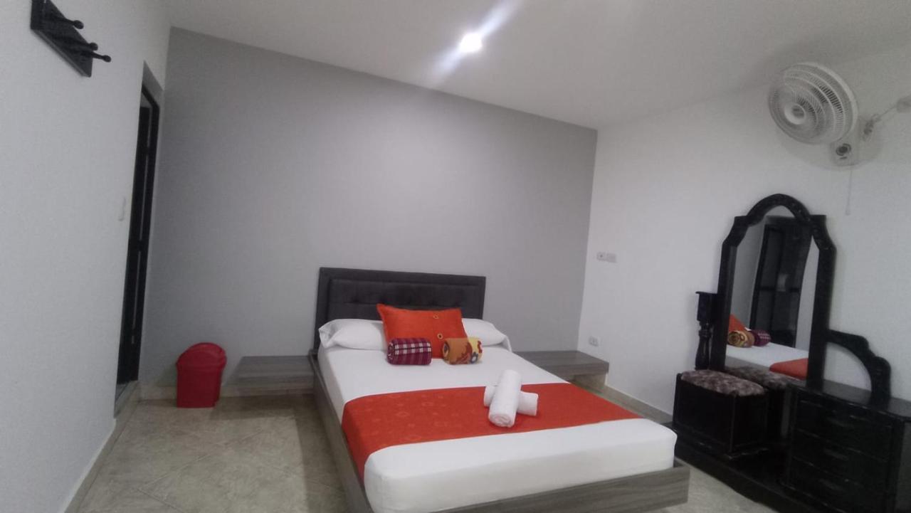 Hotel El Deportista Medellín Zewnętrze zdjęcie