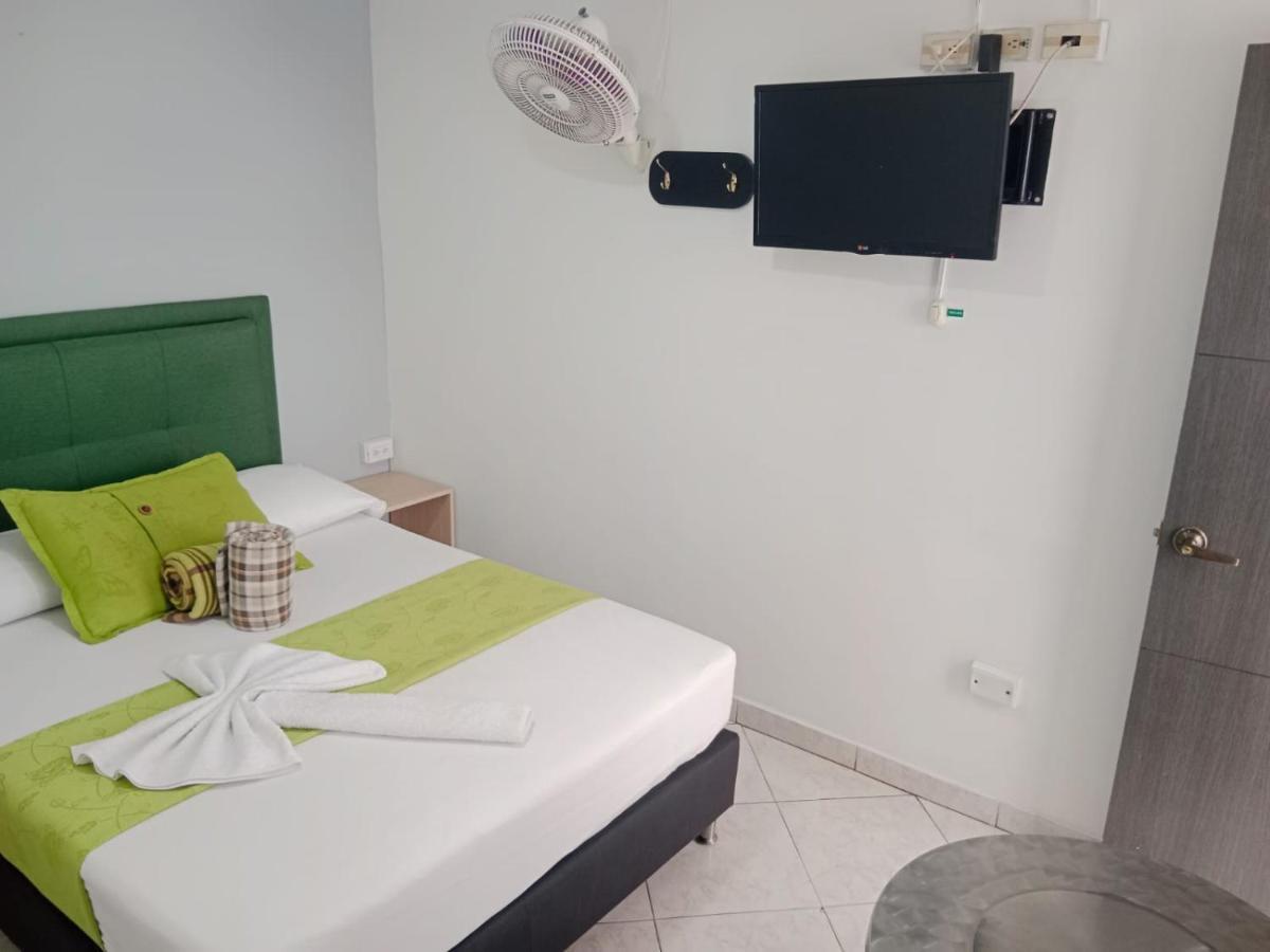 Hotel El Deportista Medellín Zewnętrze zdjęcie